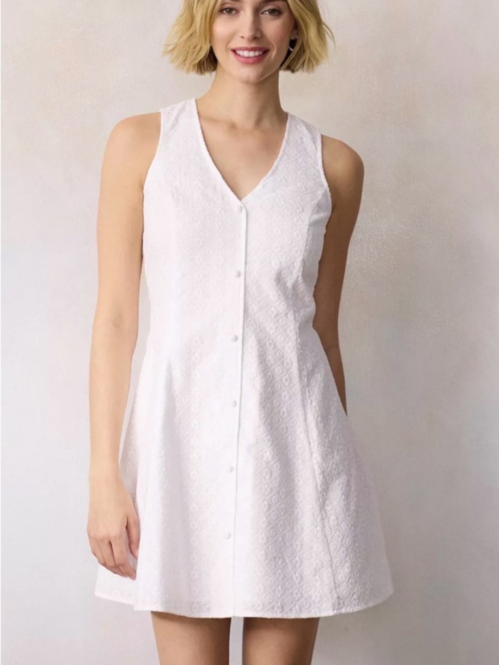 LC Lauren Conrad Women’s fit and flare sleeveless mini white dress small NWT